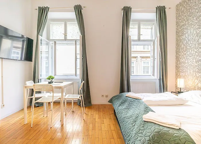 Lovely 2br Next To Rennweg & Belvedere Palace Apartamento Viena